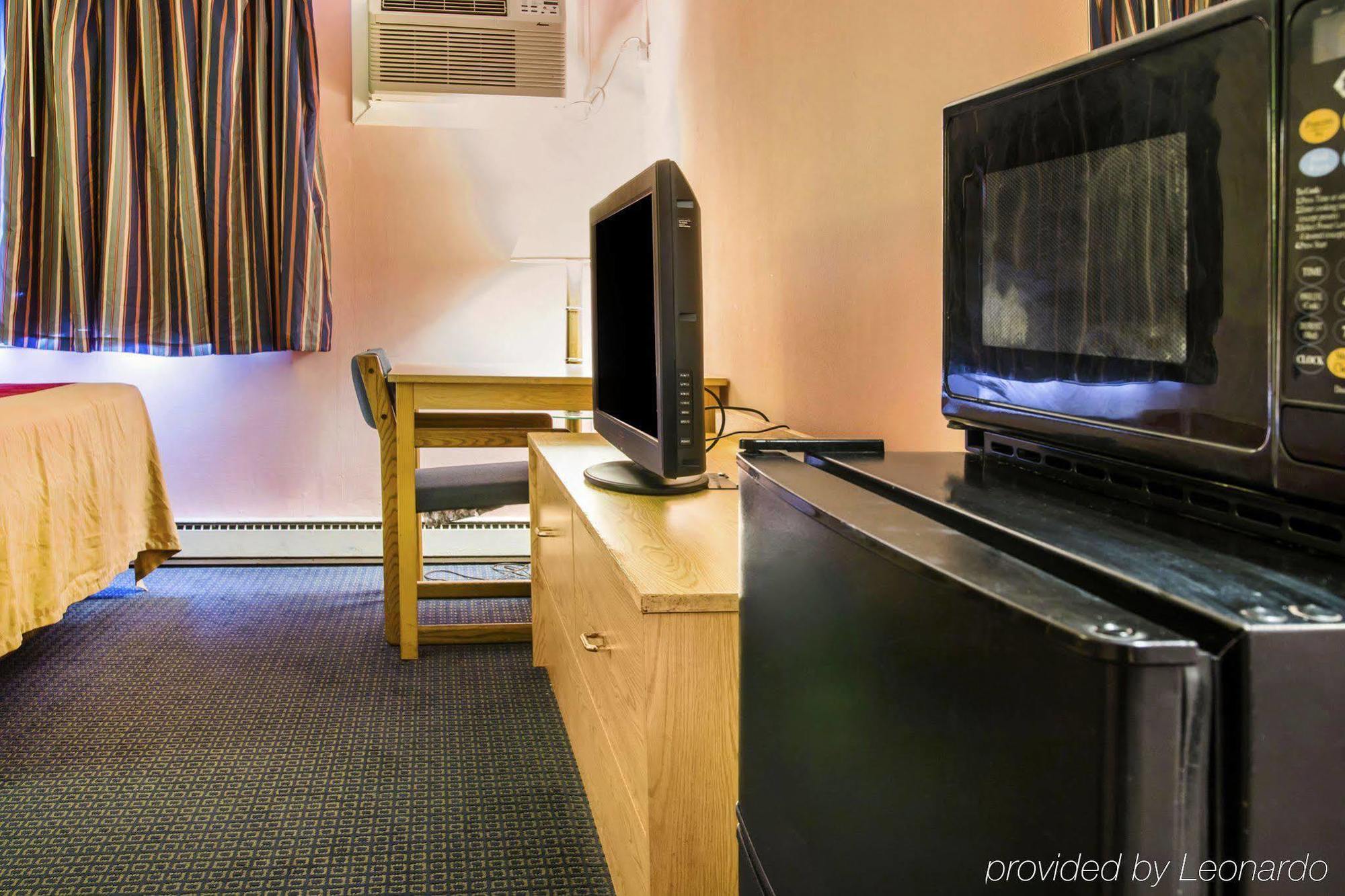 Econo Lodge Battle Creek Eksteriør bilde