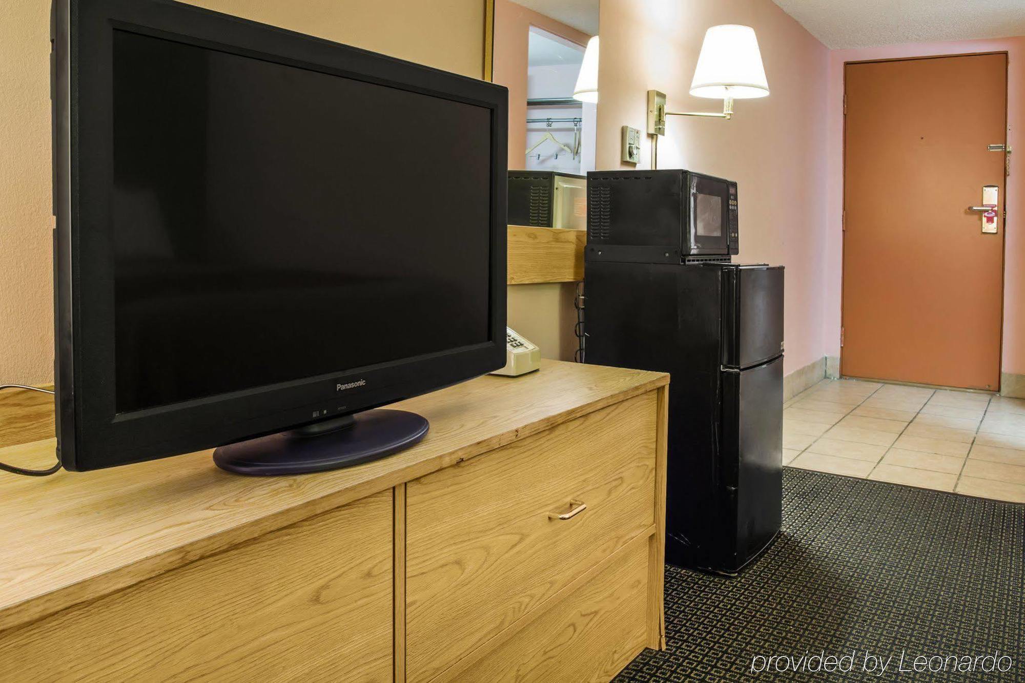 Econo Lodge Battle Creek Eksteriør bilde